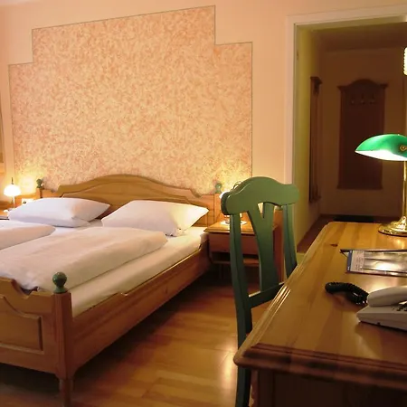 可乐思旅馆 酒店 巴特里坡德索西坡